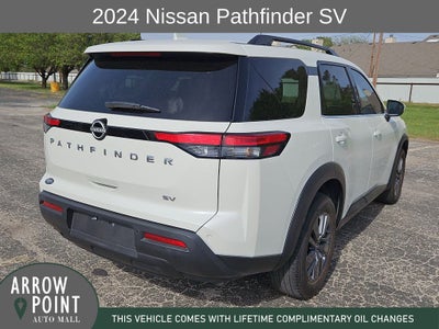 2024 Nissan Pathfinder SV