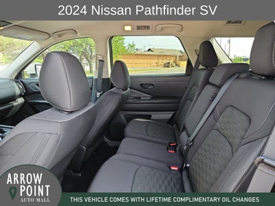 2024 Nissan Pathfinder SV