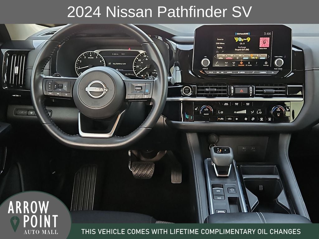 2024 Nissan Pathfinder SV