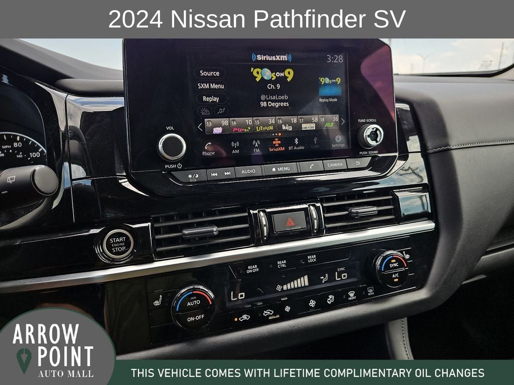 2024 Nissan Pathfinder SV