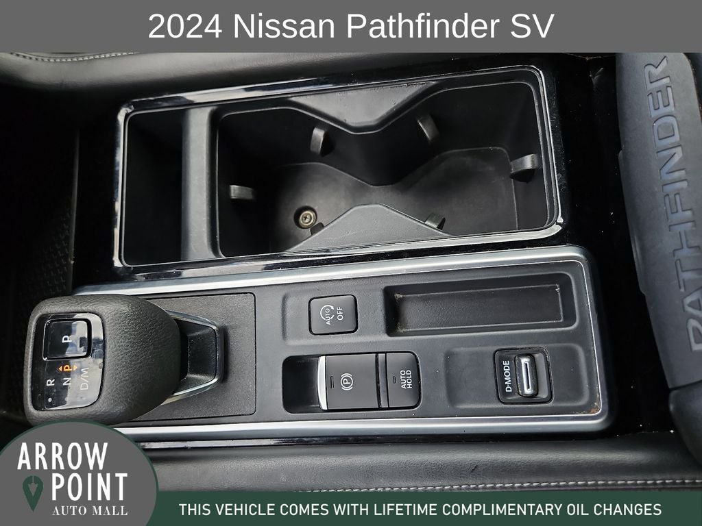 2024 Nissan Pathfinder SV