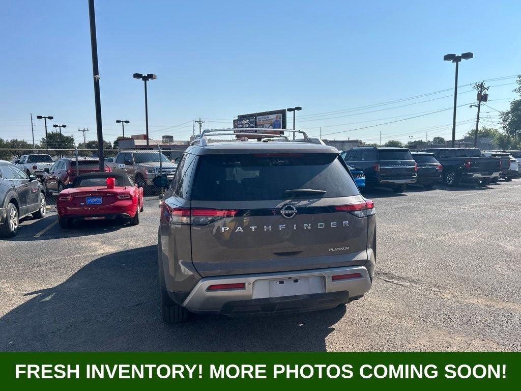 2024 Nissan Pathfinder Platinum