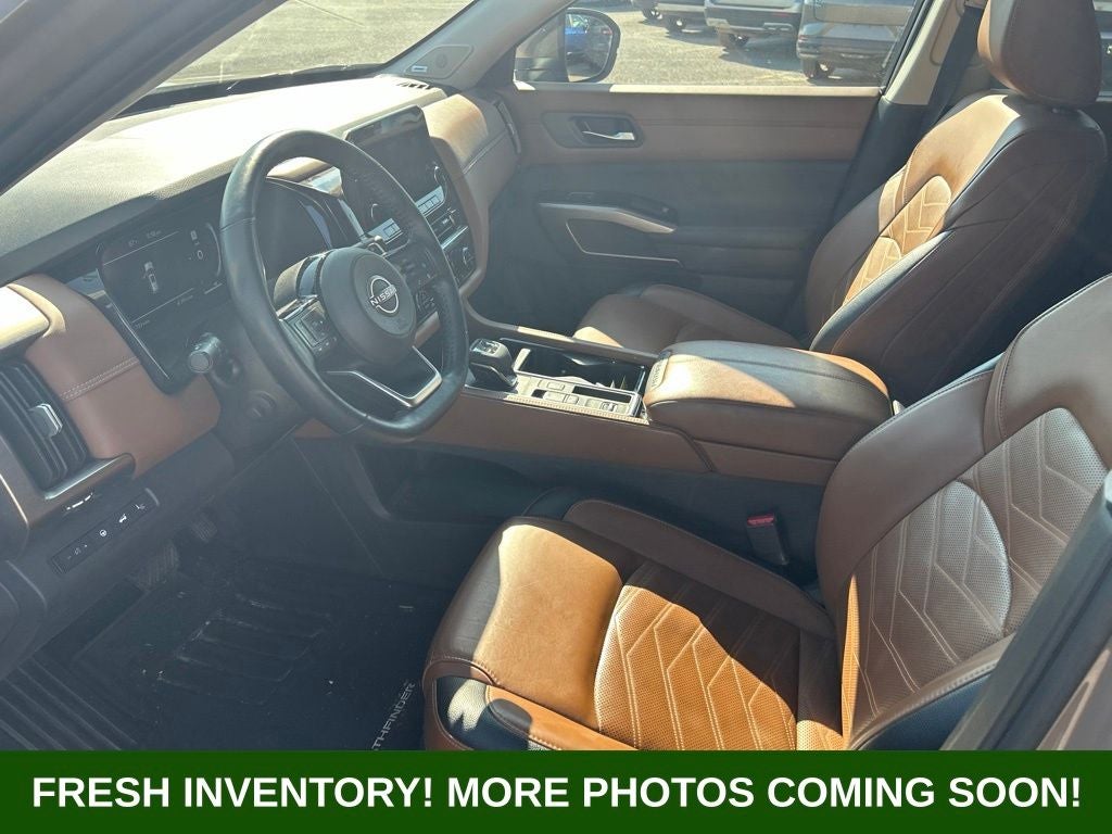 2024 Nissan Pathfinder Platinum