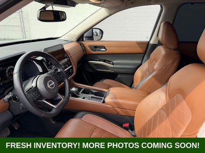 2022 Nissan Pathfinder Platinum