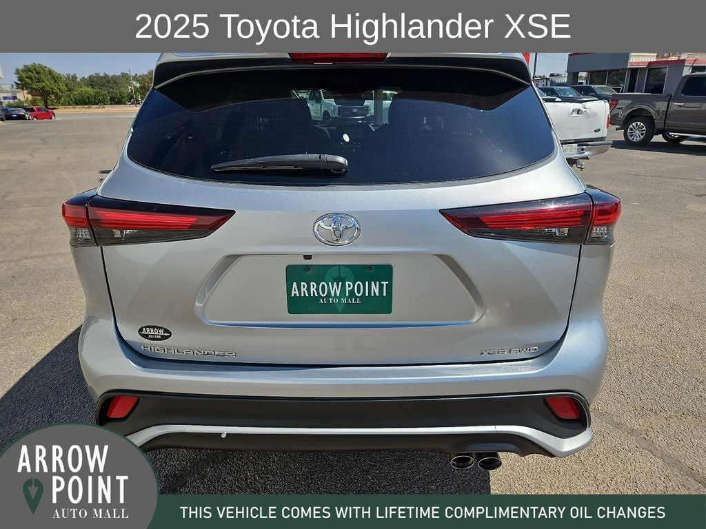 2025 Toyota Highlander XSE