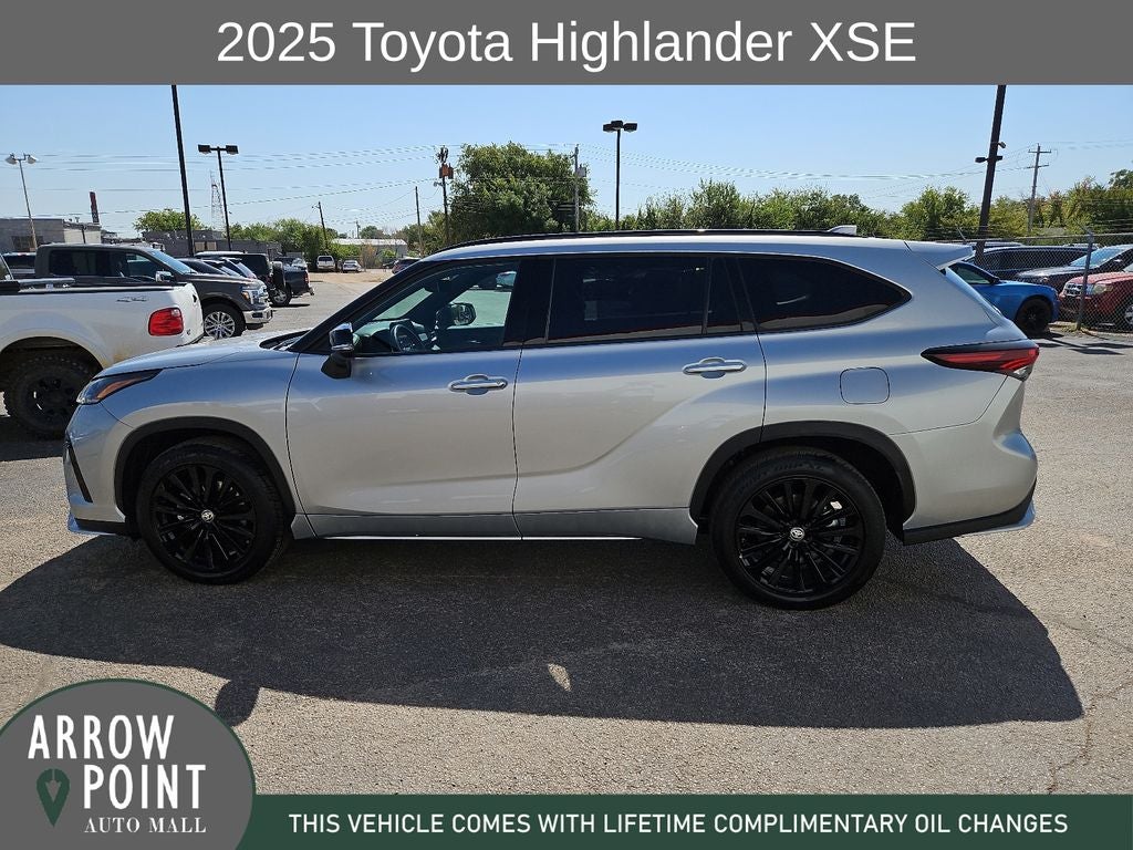 2025 Toyota Highlander XSE