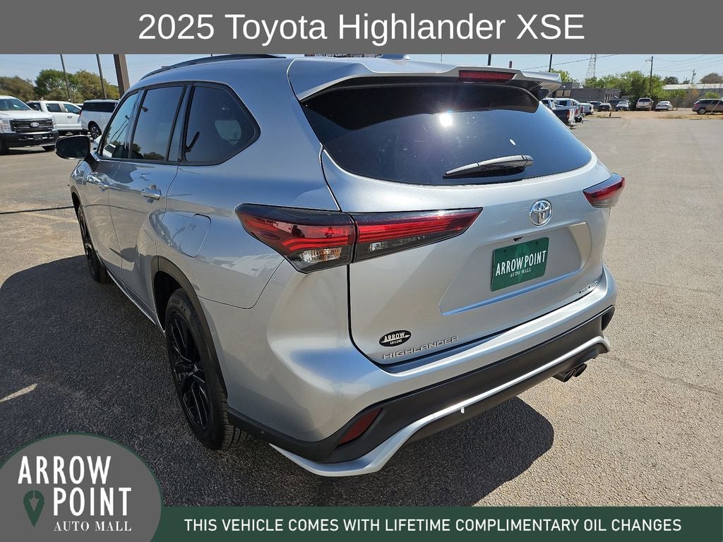 2025 Toyota Highlander XSE