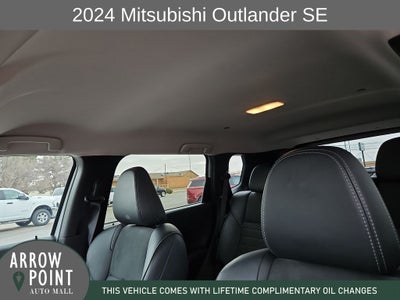 2024 Mitsubishi Outlander SE