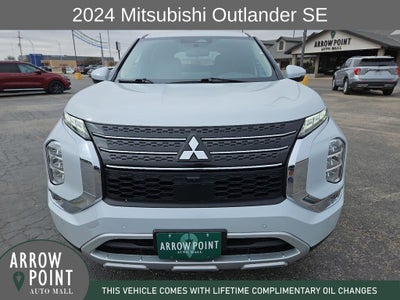 2024 Mitsubishi Outlander SE
