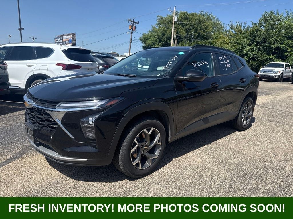 2025 Chevrolet Trax LT