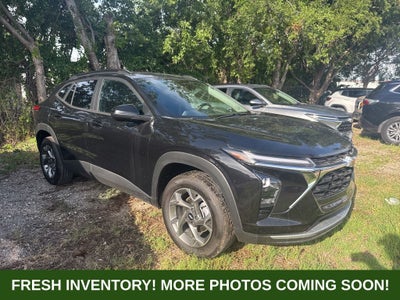 2025 Chevrolet Trax LT