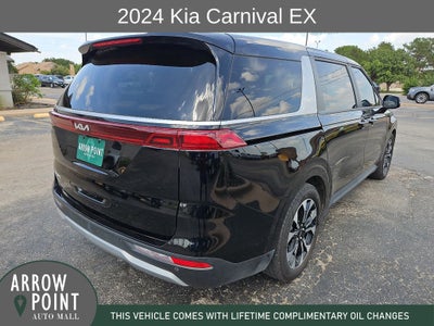 2024 Kia Carnival EX