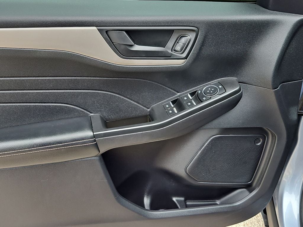 2022 Ford Escape S
