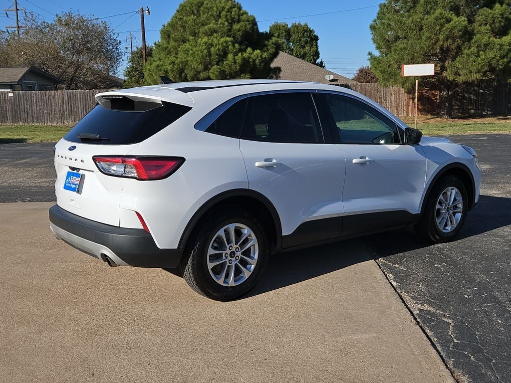 2022 Ford Escape SE