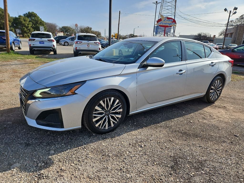 2023 Nissan Altima 2.5 SV