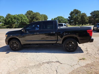 2019 Nissan Titan SL