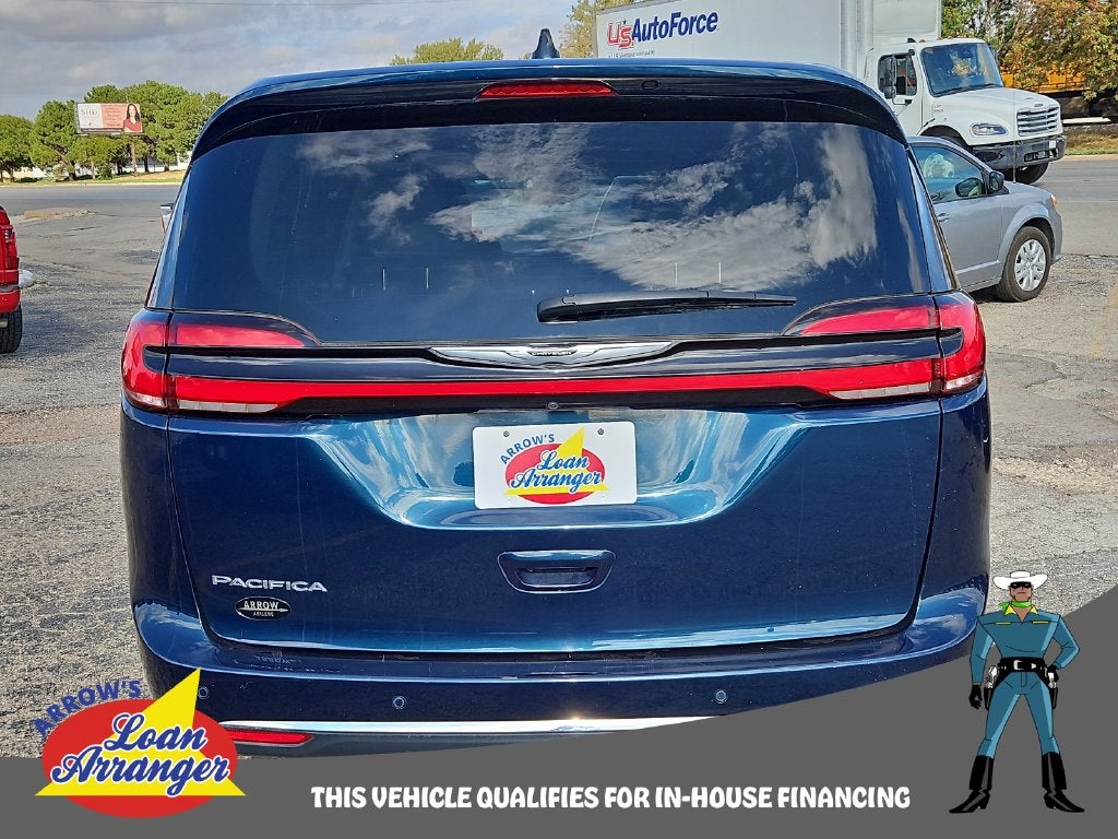2023 Chrysler Pacifica Touring L