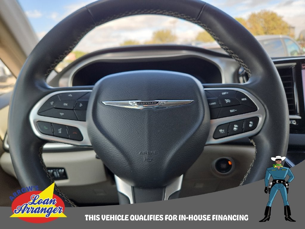 2023 Chrysler Pacifica Touring L
