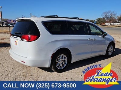 2020 Chrysler Voyager LXI