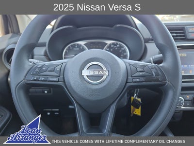 2025 Nissan Versa 1.6 S
