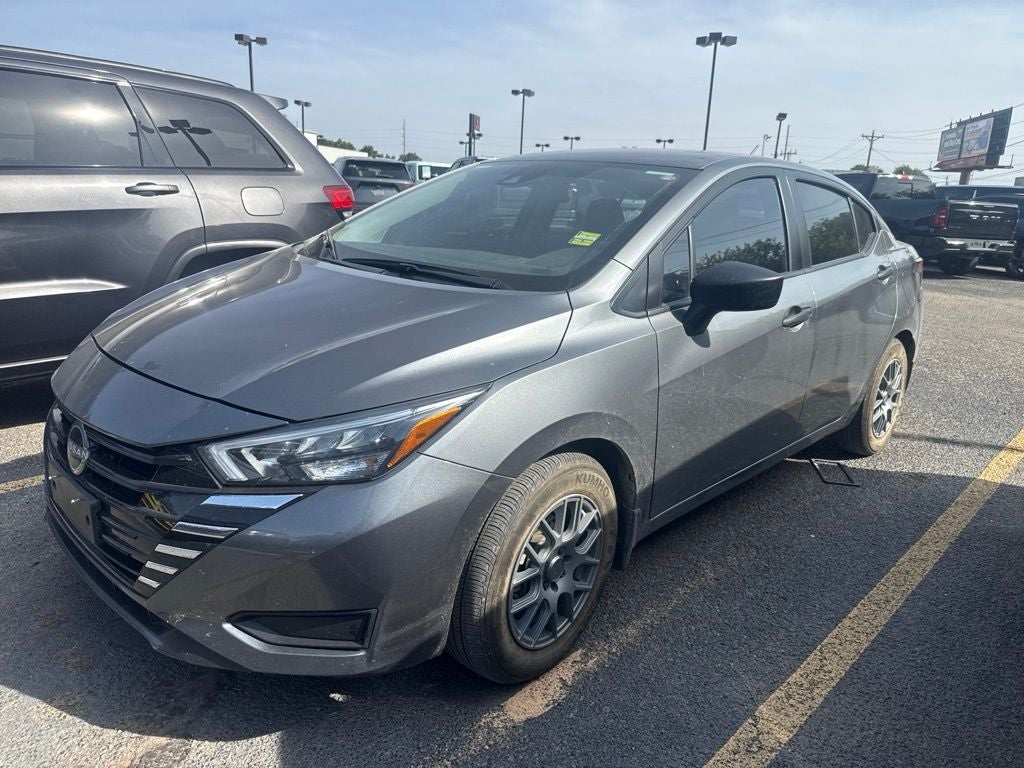 2025 Nissan Versa 1.6 S
