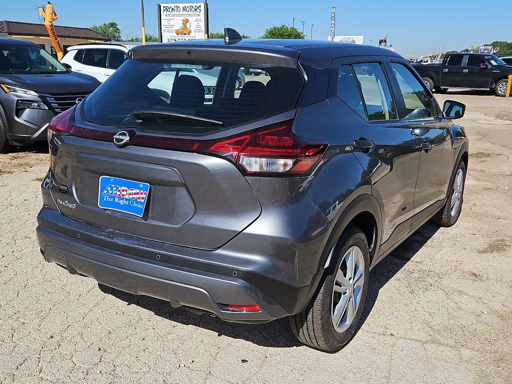2023 Nissan Kicks S
