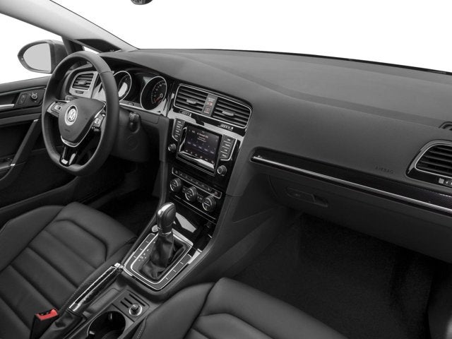 2016 Volkswagen Golf SportWagen S