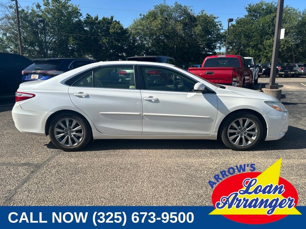 2016 Toyota Camry XLE