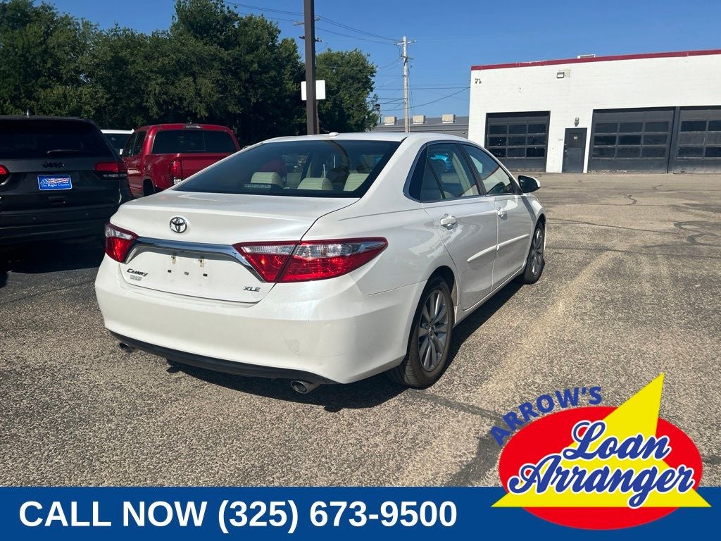 2016 Toyota Camry XLE