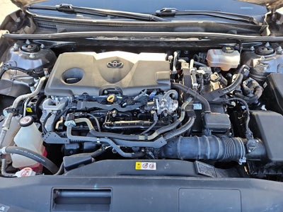 2023 Toyota Camry Hybrid SE
