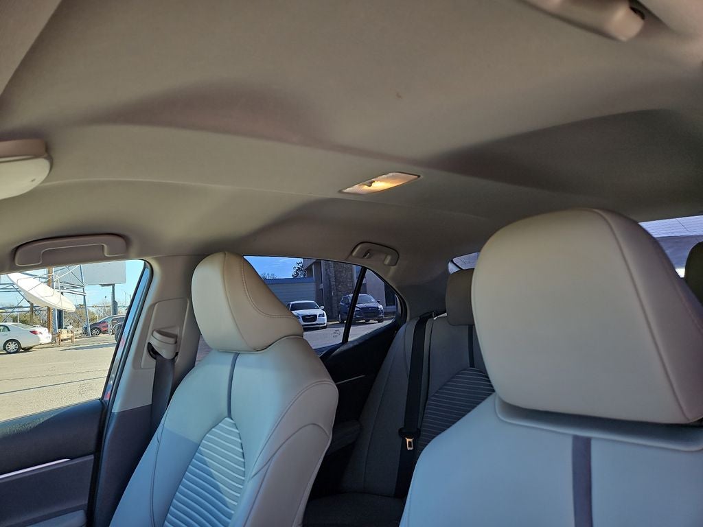 2023 Toyota Camry Hybrid SE