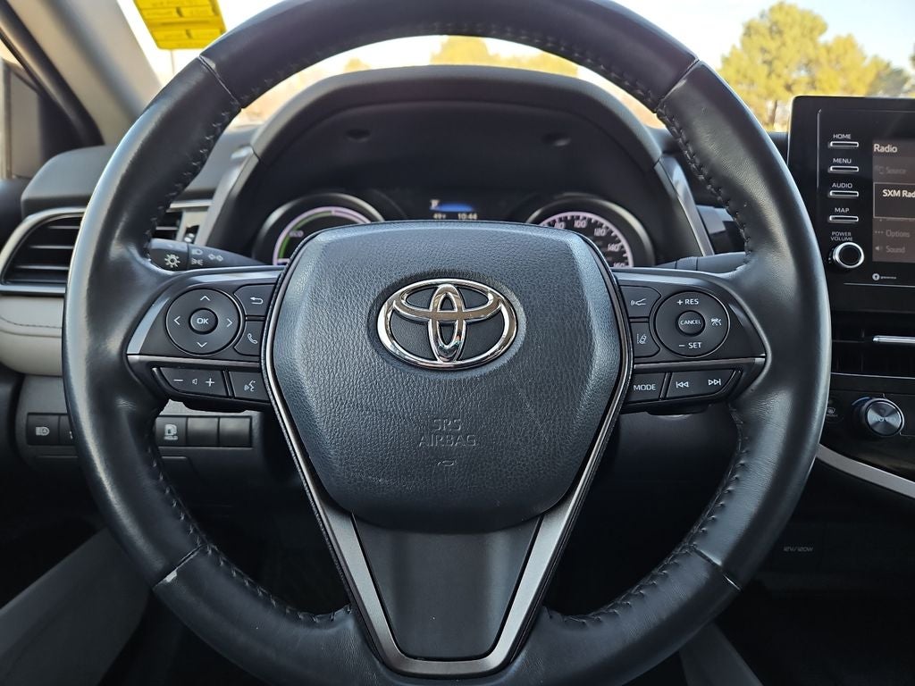 2023 Toyota Camry Hybrid SE