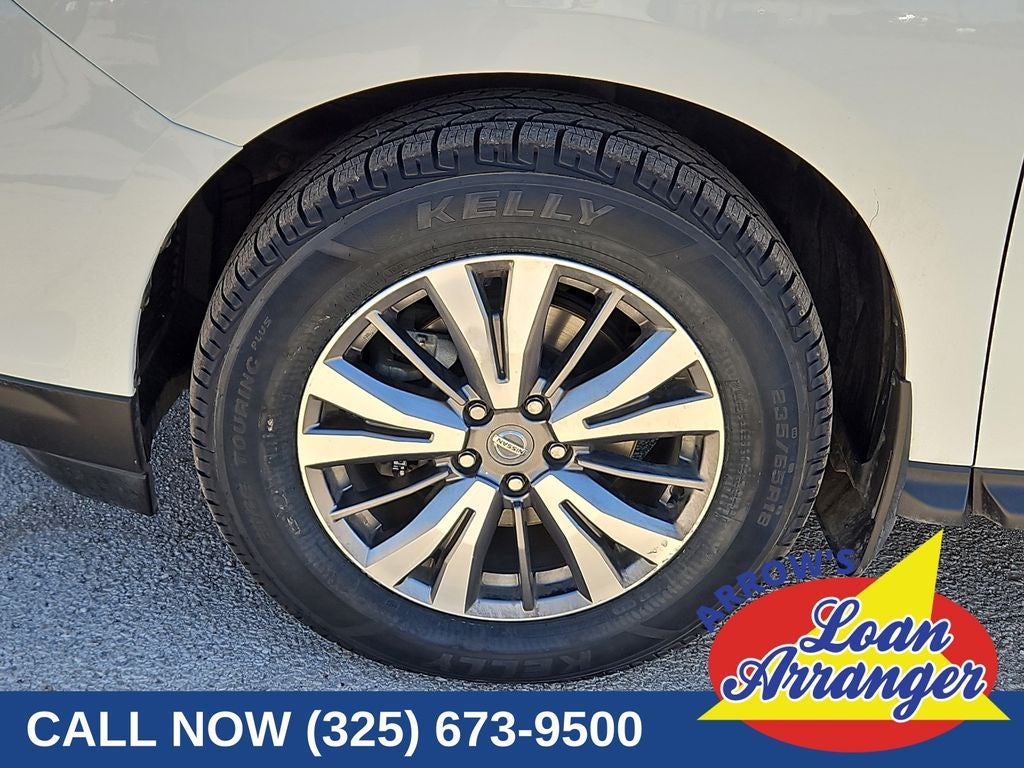 2020 Nissan Pathfinder S