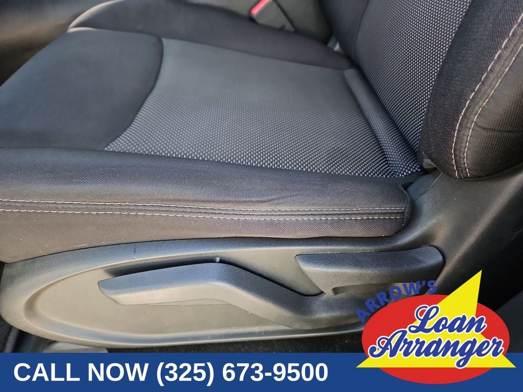 2020 Nissan Pathfinder S