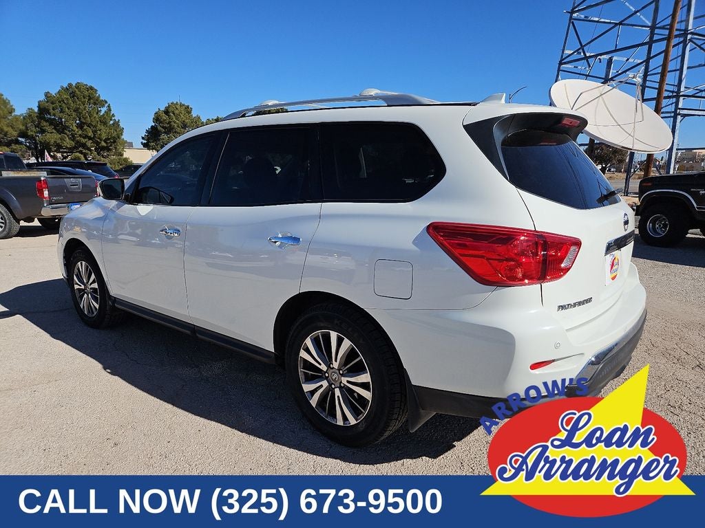 2020 Nissan Pathfinder S