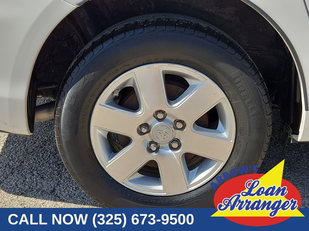 2005 Toyota Sienna Base