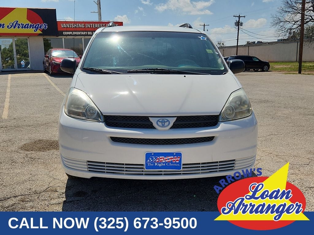2005 Toyota Sienna Base