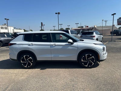 2024 Mitsubishi Outlander SE