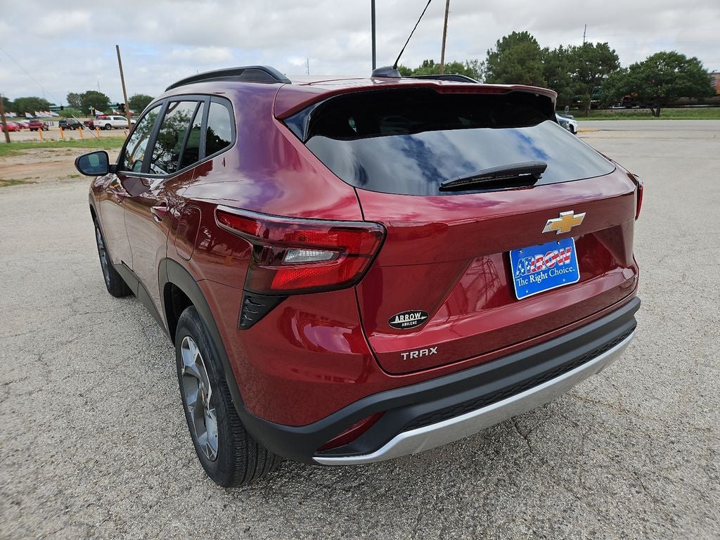 2025 Chevrolet Trax LT