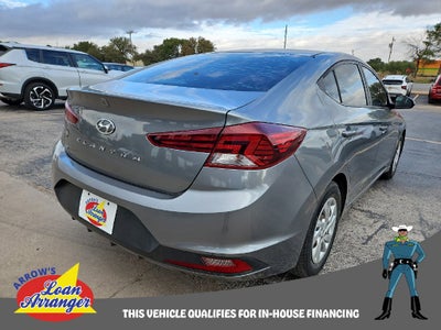 2019 Hyundai Elantra SE