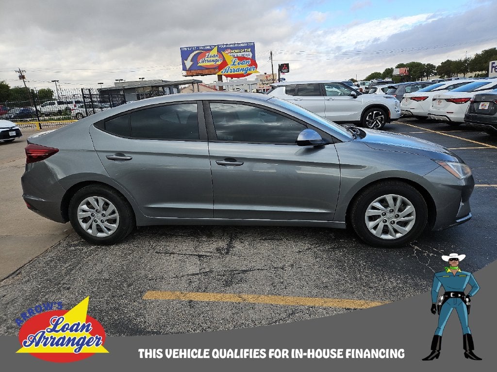 2019 Hyundai Elantra SE