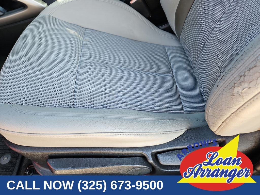 2013 Hyundai Veloster Base w/Gray