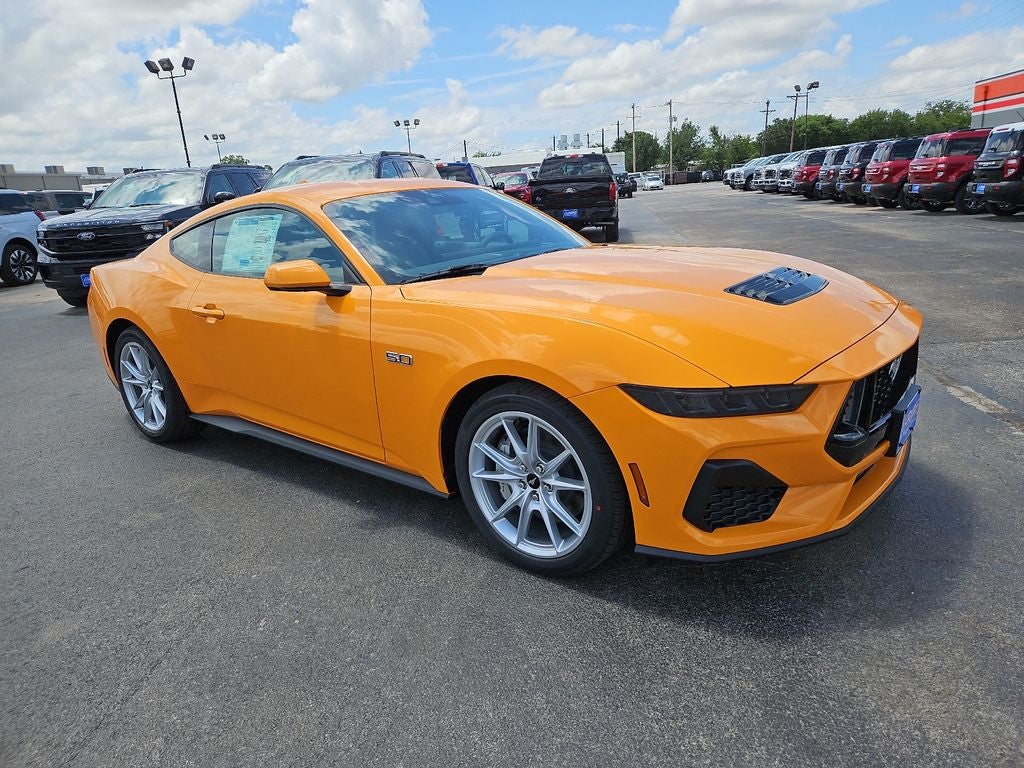 2026 Ford Mustang GT Premium Fastback