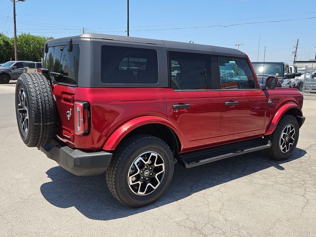 2026 Ford Bronco Outer Banks®