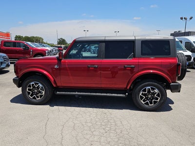 2026 Ford Bronco Outer Banks®