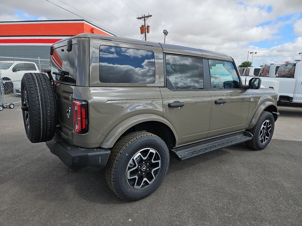 2026 Ford Bronco Outer Banks®