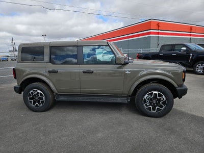 2026 Ford Bronco Outer Banks®