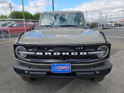 2026 Ford Bronco Outer Banks®