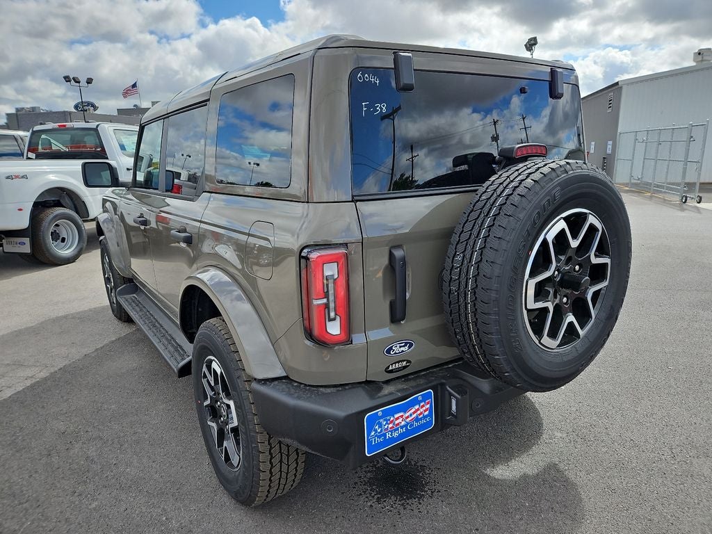 2026 Ford Bronco Outer Banks®