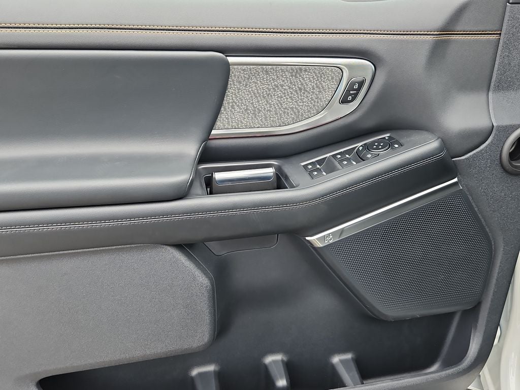2026 Ford Expedition Tremor®